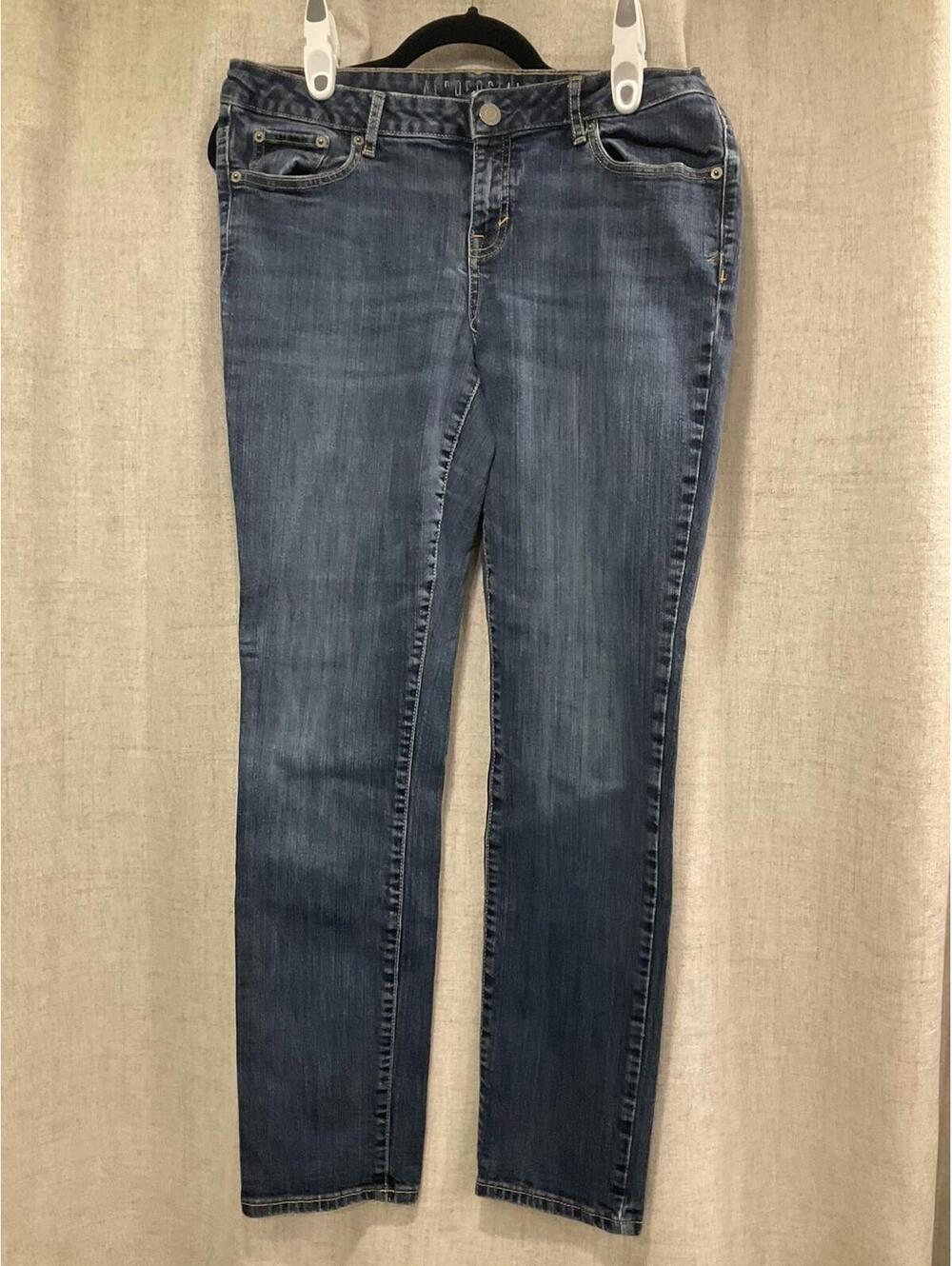 Aeropostale Womens Jeans W/torn Belt Loop normal skinny Size Reg 12